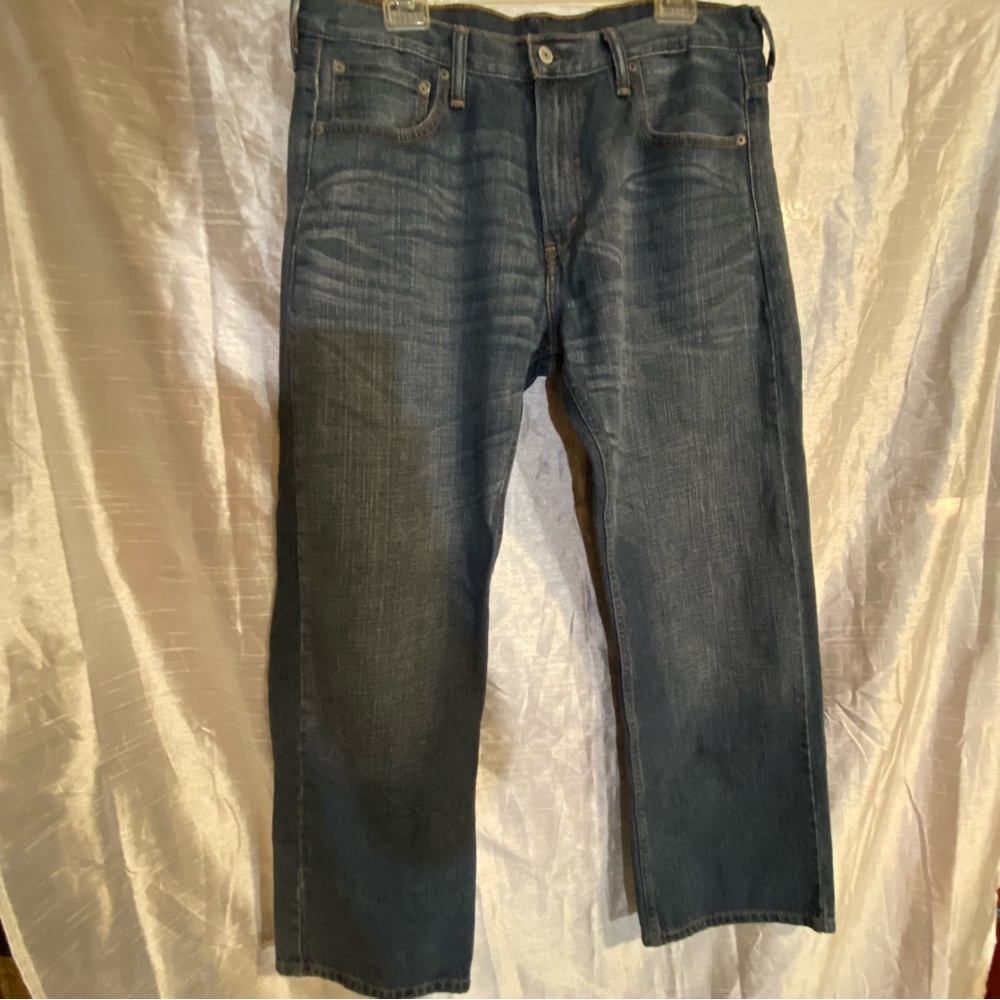 Levi Strauss 569 men’s jeans distressed, SZ 34”/30” GUC